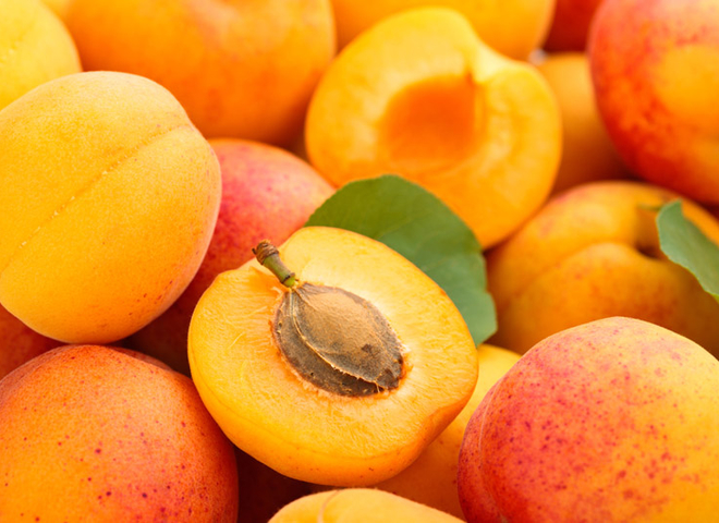 175 Как заморозить абрикосы, персики, сливы на зиму: подробная инструкция