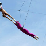 15091 2 июня в Парке Горького откроется летняя школа воздушной гимнастики «Трапеция Yota»