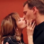 25826 Анна Старшенбаум слилась в страстном поцелуе с участником «Танцев со звездами»