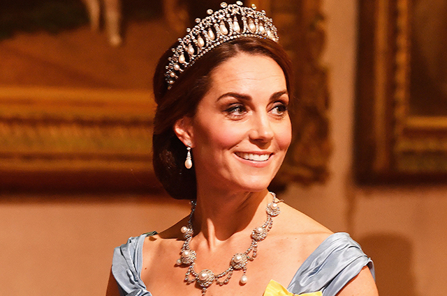 47056 Принцесса Диана, Кейт Миддлтон и другие монаршие особы, изменившие дизайн своих украшений
