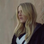 49156 Ellie Goulding — River, новый клип
