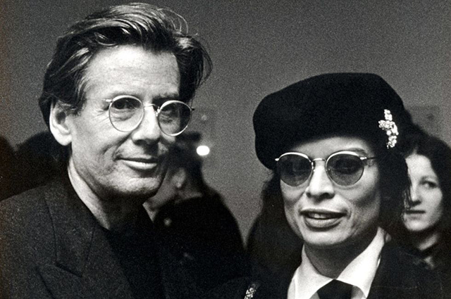 Кельвин Кляйн и Бьянка Джаггер на презентции коллекции очков Calvin Klein в 1992 году