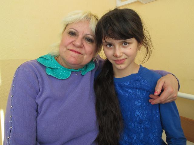 Отважная девочка: десятилетняя Юля спасла своих родных из пожара