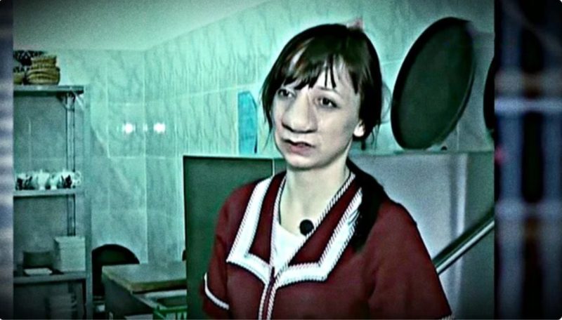 Как сейчас выглядит Яна Муратова, которая пережила 19 операций на носу