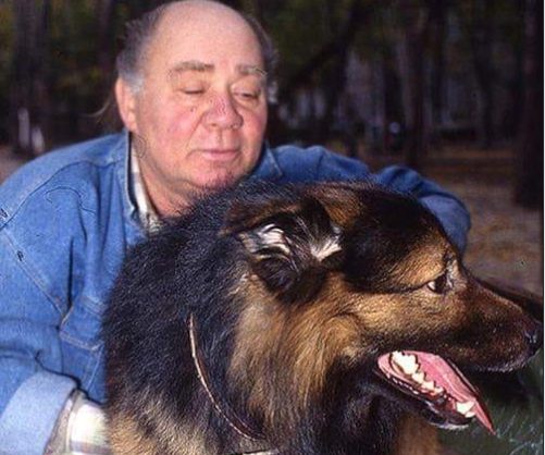 108422 Евгений Павлович Леонов очень любил и жалел всех животных