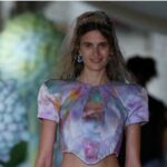 111586 Нью-йоркский бренд Collina Strada выпустил модную коллекцию, созданную искусственным интеллектом